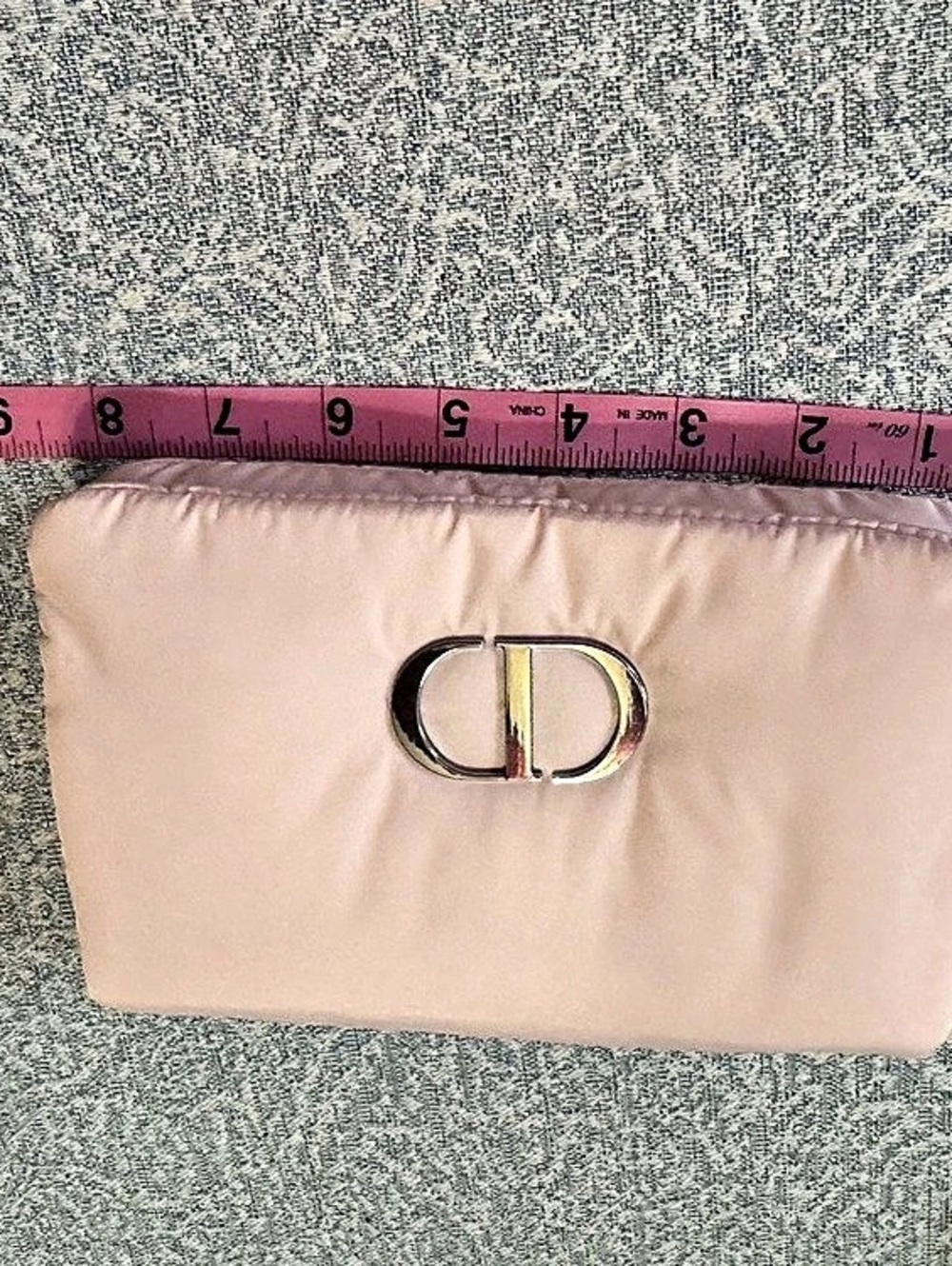 2025 Dior Beauty Pink Puffy Cosmetic Pouch Clutch Bag CD Logo GWP - NEW